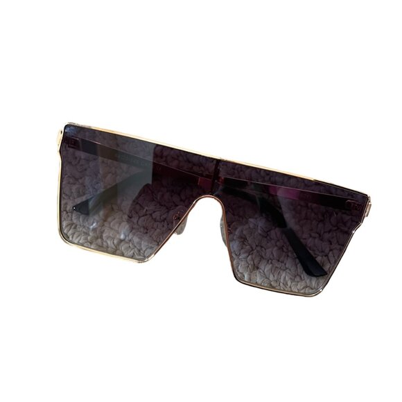 Posh Sunnies - glamorous style worn once - Picture 3 of 4